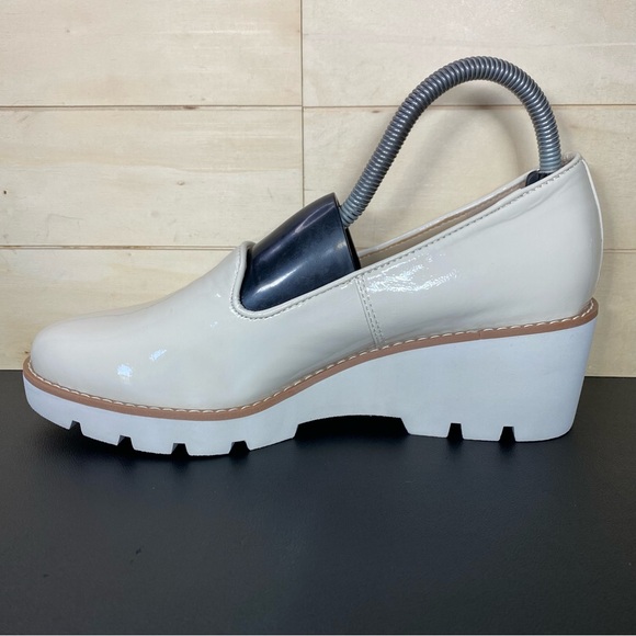Vionic Willa Wedge Cream White Women's Size 8 Orthopedic Shoes Patent Leather - Picture 2 of 12
